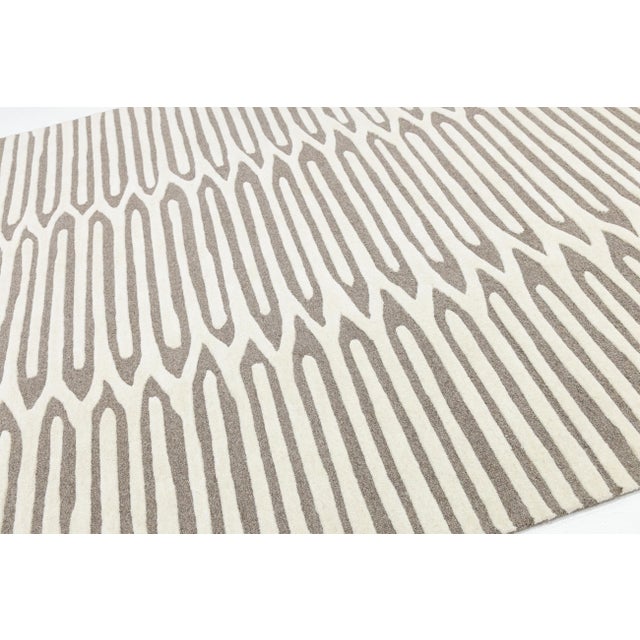 8x10 Modern Geometric Hand-Tufted Wool Area Rug - Neutral Taupe & Cream For Sale - Image 4 of 10