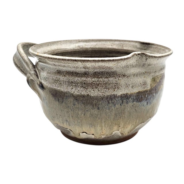 Gray California Studio Pottery Batter Bowl With Pour Spout — Signed “Margie,” 1980 7.5" For Sale - Image 8 of 14