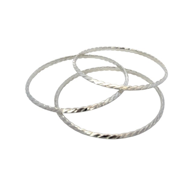 Late 20th Century Tiffany & Co Single Bangle Bracelet Sterling Silver Estate For Sale - Image 14 of 15