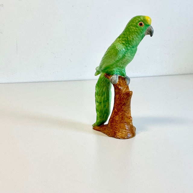 1970s Vintage Boho Chic Coastal Folk Art Ceramic Green Parrot Figurine. For Sale - Image 9 of 16