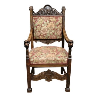 Renaissance Style Office Chair in Carved Walnut, 19th Century For Sale