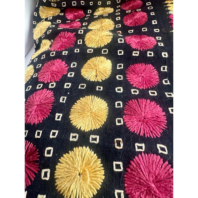 Antique Nilak Phulkari Silk Embroidered Textile, Punjab For Sale In San Francisco - Image 6 of 12