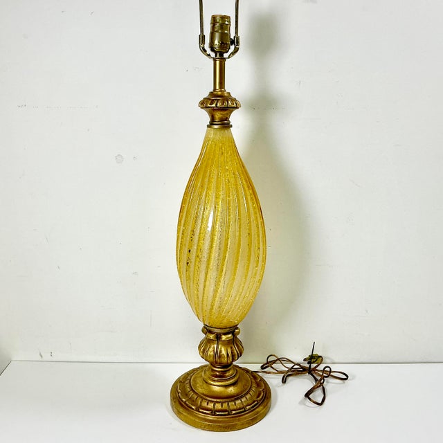 1950s Vintage Italian Venetian Swirled Opaline Glass Table Lamp With Gold Florentine Base. After Galliano Ferro For Sale - Image 9 of 14