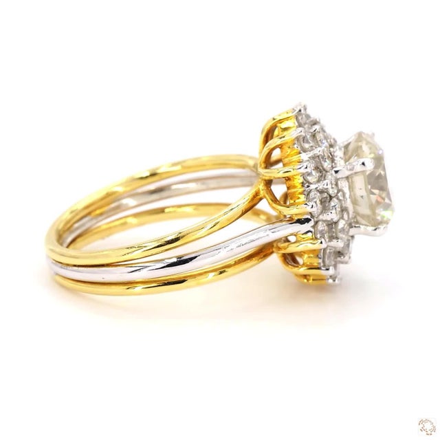 2.5 Carat Old European Cut Diamond Gold Ring, Size 6.5 For Sale - Image 9 of 9