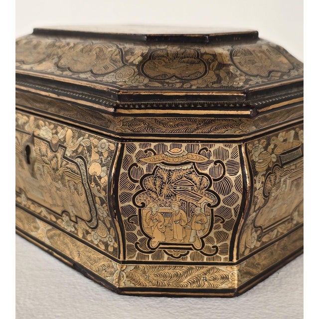 19th Century Chinese Lacquered & Gilt Tea Caddy For Sale - Image 11 of 12