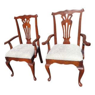 2 Pennsylvania House Cherry Dining Room Armchairs Chippendale Sheild Back For Sale