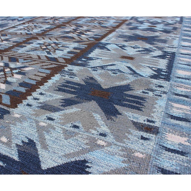 Early 21st Century Scandinavian Flat-Weave Rug in Blue & Brown by Keivan Woven Arts 9'0 X 12'0 For Sale - Image 5 of 6