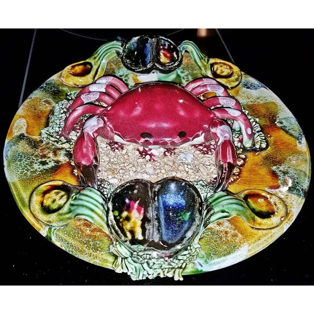Highly detailed drip glaze majolica crab plate from Portugal in Palissy style from the 1970s. Mussels seaweed and sand...