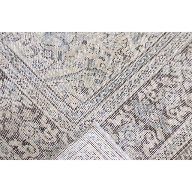 Transitional 1940s Persian Mahal Rug For Sale - Image 3 of 4
