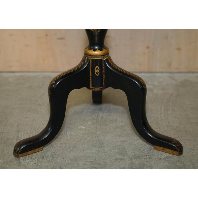 Wood Antique Victorian Chinese Chinoiserie Lacquered Table, 1880 For Sale - Image 7 of 17