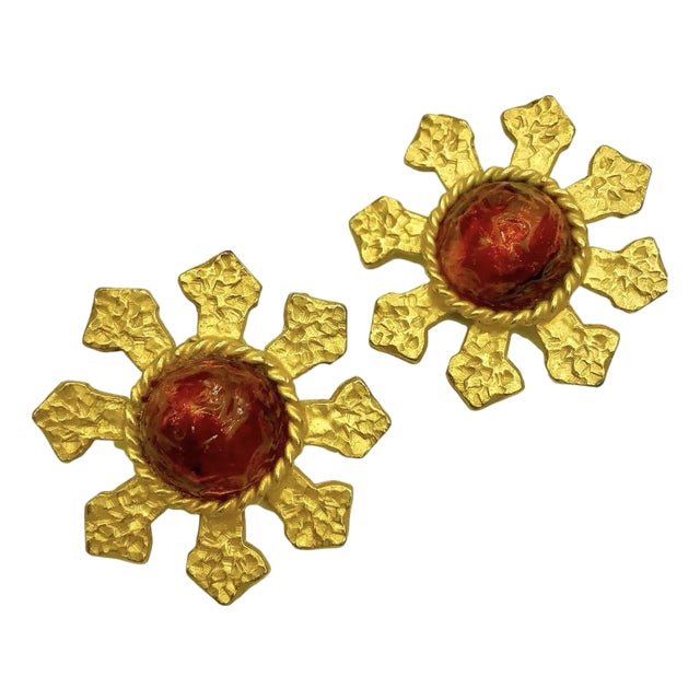 1980s Signed Gerard Yosca Brutalist Gold-Tone & Resin Statement Clip Earrings, Pair For Sale