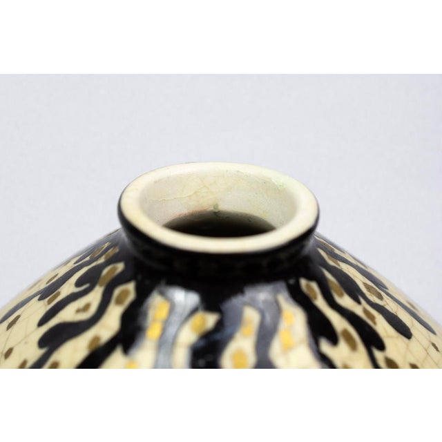 Art Deco Vase in Crackle-Glazed Ceramic with J. Martinache Decoration from Orchies Factory, France, 1930s For Sale - Image 12 of 16