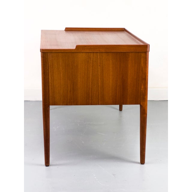 Mid-Century Modern Teak Desk attributed to H. Brockmann Petersen for Poul M. Jessen, 1960s For Sale - Image 10 of 18