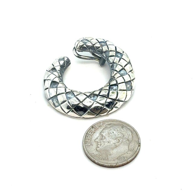 1990s Pair of Tiffany & Co Estate Omega Back Clip on Earrings Sterling Silver For Sale In New York - Image 6 of 7