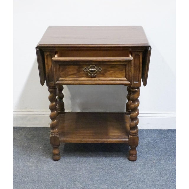 Late 20th Century Drexel Heritage Bishopsgate Collection Solid Walnut English Tudor Style 41" Drop Leaf Accent End Table 122-602-2 For Sale - Image 5 of 17