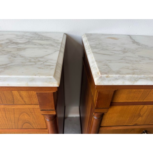 1970s Baker Hollywood Regency Walnut & White Marble Top Nightstands – A Pair For Sale In Miami - Image 6 of 12