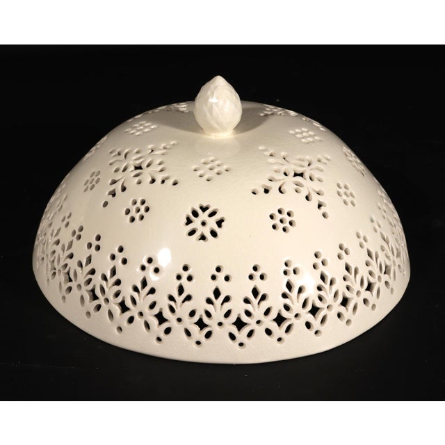 Cream Creamware Covered Pierced Chestnut Basket and Stand, For Sale - Image 8 of 14