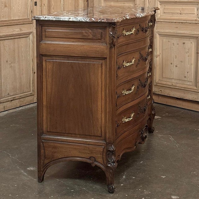 19th Century French Walnut Commode With Rouge Marble Top For Sale - Image 11 of 17