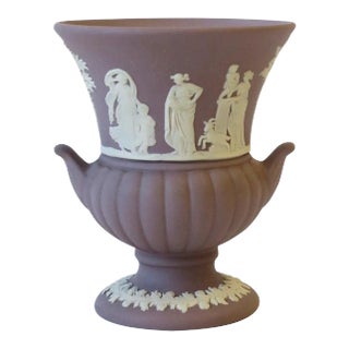 Wedgwood Jasperware Urn Neoclassical Design, Small For Sale