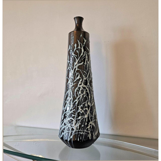 Mid-Century Modern Mid Century Modern Italian Tall Vase 1960s For Sale - Image 3 of 14
