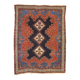 Antique Persian Shiraz Rug - 04'04 x05'07 For Sale