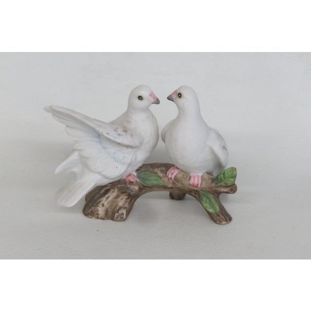 Figurative Lefton Porcelain Love Doves Perched on Tree Branch Model No 754 Figurine 4971b For Sale - Image 3 of 9
