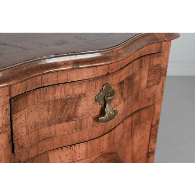 18th Century Italian Rococo Comodini, or Nightstands, a Pair For Sale - Image 9 of 11