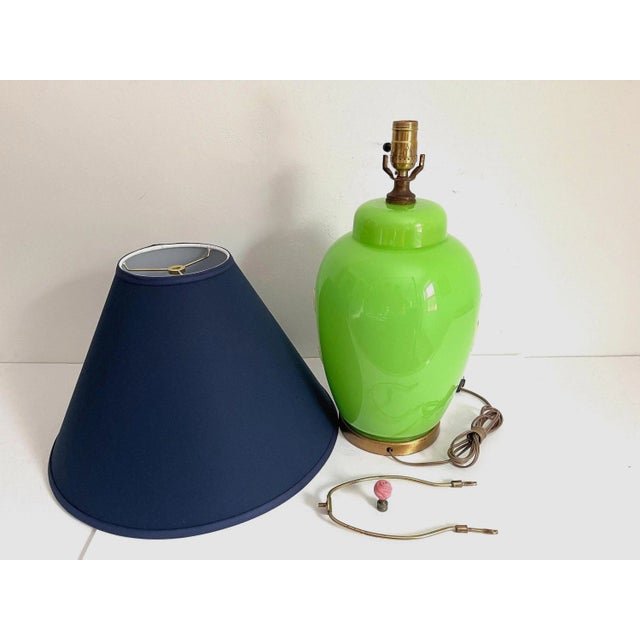 1970s Green Palm Ginger Lamp & Shade For Sale - Image 17 of 18