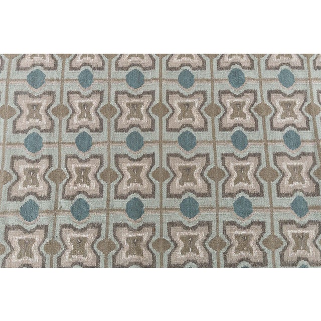 Early 21st Century Modern Oversized Flat-Weave Wool Rug with Geometric Lattice by Doris Leslie Blau For Sale - Image 5 of 9