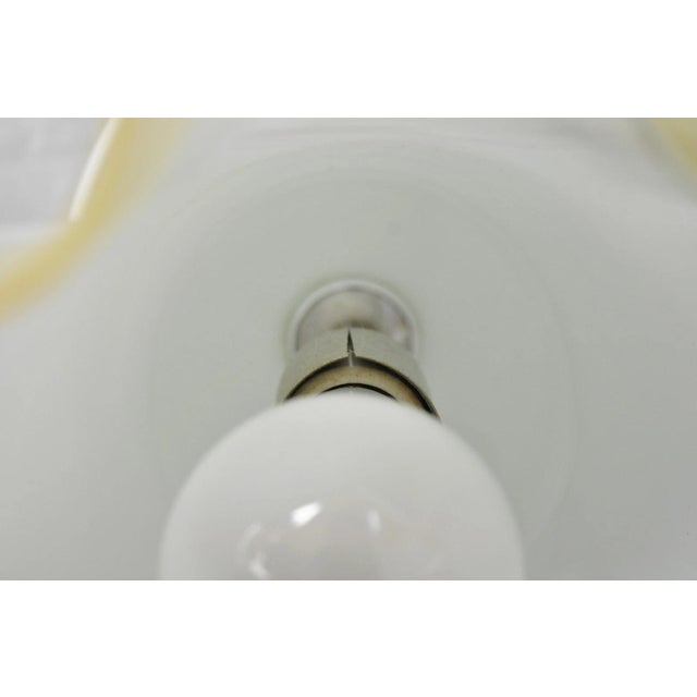 White Vintage Italian Murano Mid Century Modern White Glass Handkerchief Table Lamp For Sale - Image 8 of 14