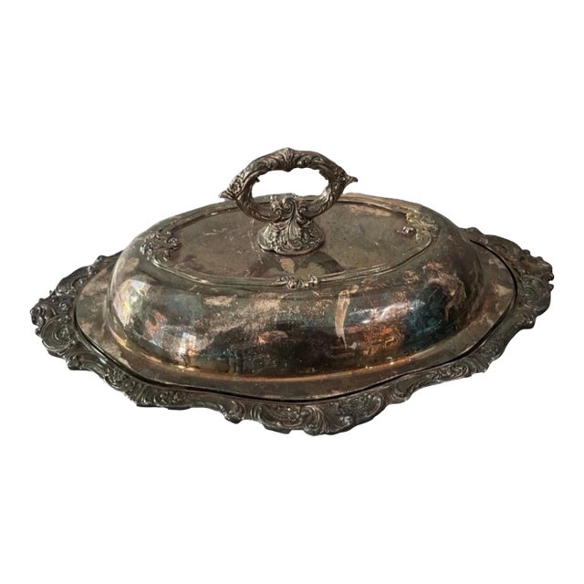 Wallace Baroque 287 Silver Plate Covered Dish Converts to 2 Servers Ornate Vintage For Sale