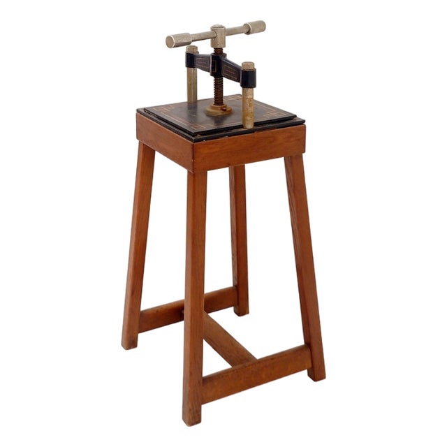 Industrial Iron Book Press, 1930s-1940s For Sale