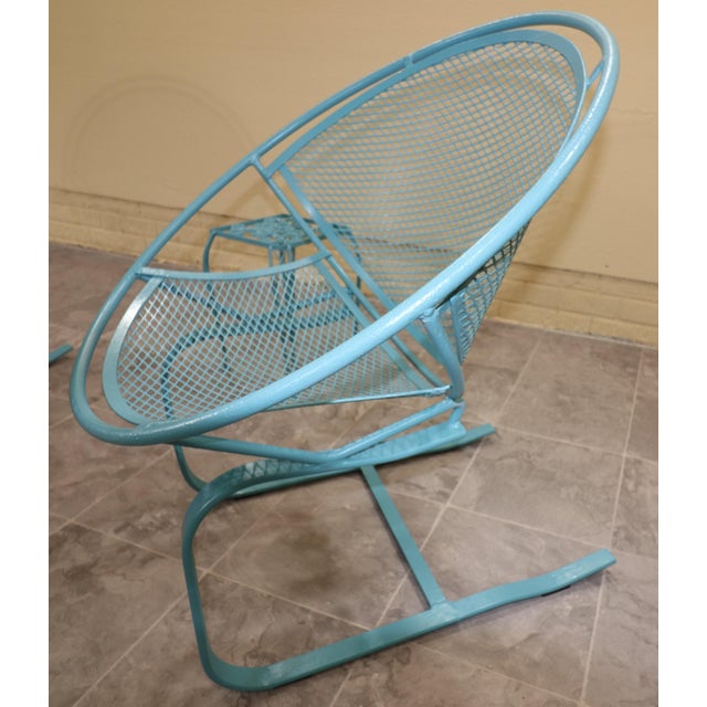 Four Maurizio Tempestini for Salterini “Radar” Cantilever Lounge Chairs With Table, 1950s, Attributed For Sale - Image 12 of 17