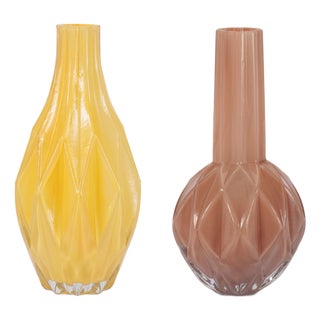 Diamond Pattern Glass Bud Vase (Set of 4) For Sale