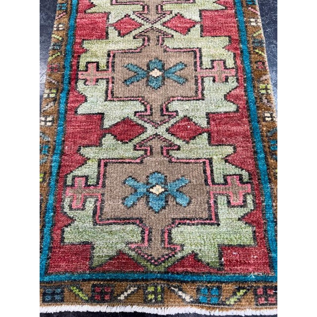 Contemporary Turkish Yastik Rug 1'5" x 2'6" For Sale - Image 3 of 5