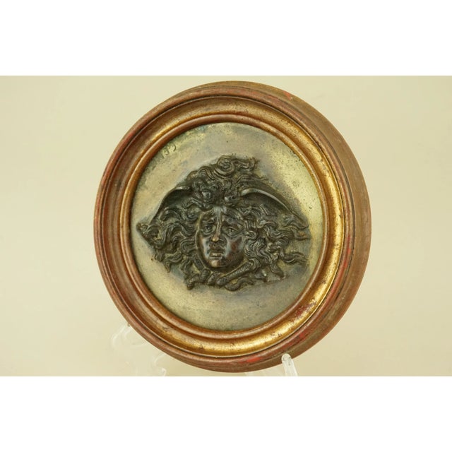 Gilded Bronze Plaque Medallion with Medusa Face Bas-Relief by Vincenzo Gemito, Italy, Late 1800s For Sale - Image 3 of 18