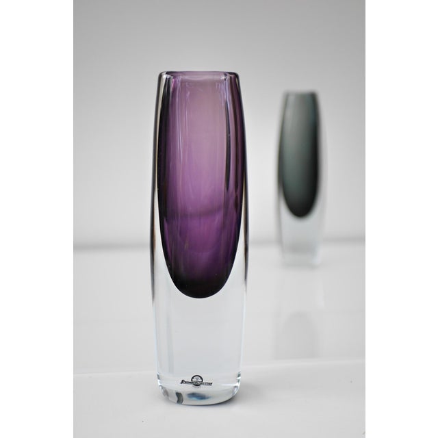 Purple Mid-Century Art Vase in Purple Sommerso Glass by Gunnar Nylund for Strömbergshyttan, Sweden For Sale - Image 8 of 11