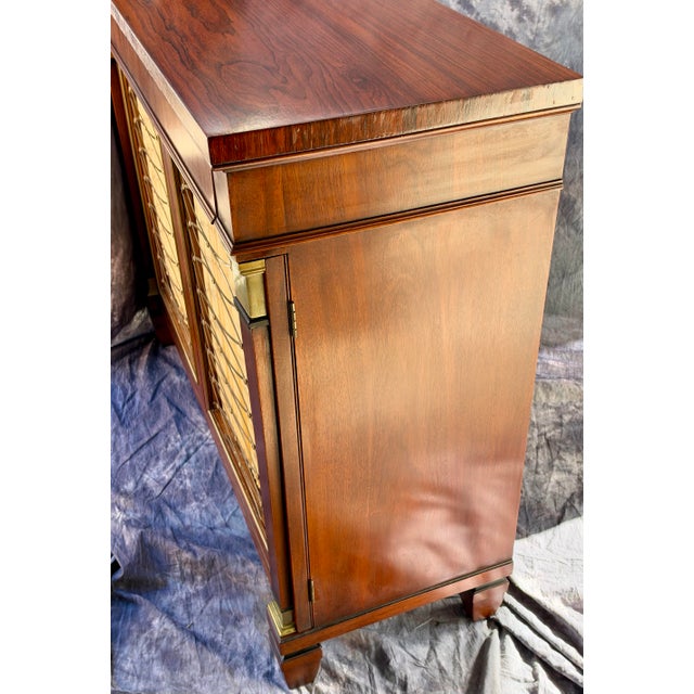 Late 20th Century Late 20th Century Kittinger Traditional Mahogany Credenza With Brass Grille Doors For Sale - Image 5 of 12