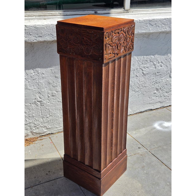 Art Deco 1920s French Art Deco Pedestal Oak Hand Carved Deco Flowers For Sale - Image 3 of 5