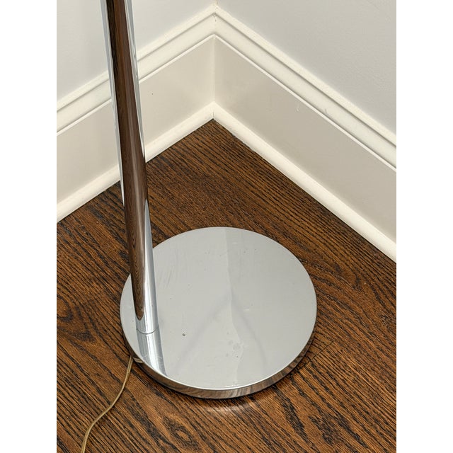 1970s Mid-Century Modern Swing-Arm Chrome Style After Koch & Lowy Floor Lamp For Sale - Image 9 of 9