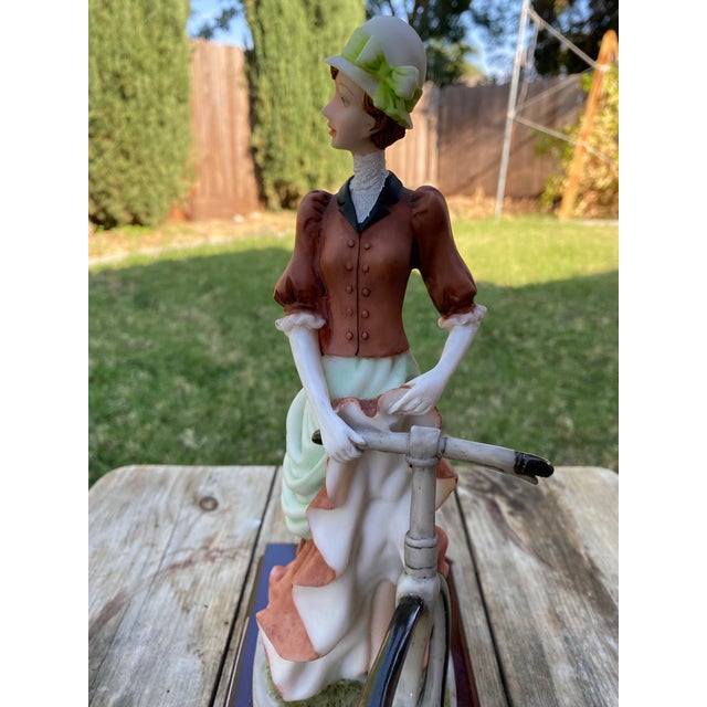 Leonardo Collection- Lady On. Bike Statute - Resin Detailed Figurine - Collectable For Sale In Sacramento - Image 6 of 12