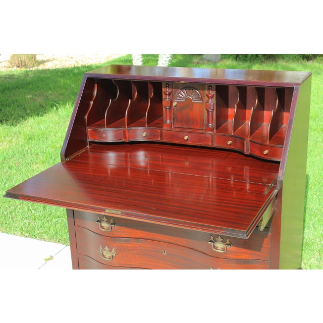 Brown Antique Maddox Colonial Mahogany Oxbow Slant-Front Secretary Desk – Chippendale Style For Sale - Image 8 of 18