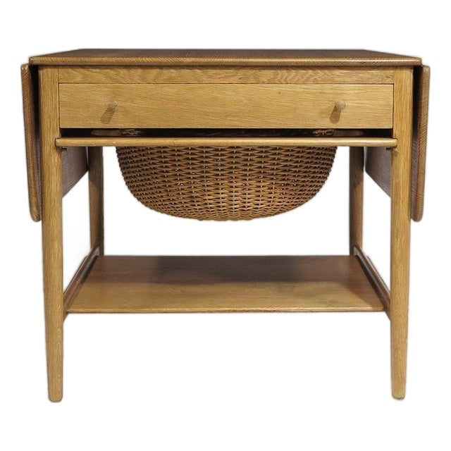 Mid 20th Century Hans J. Wegner at-33 Sewing Drop-Leaf Side Table in White Oak, Beautifully Restored For Sale