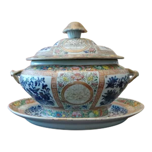 Late 18th Century Antique Chinese Porcelain Imperial Rose Mandarin Tureen