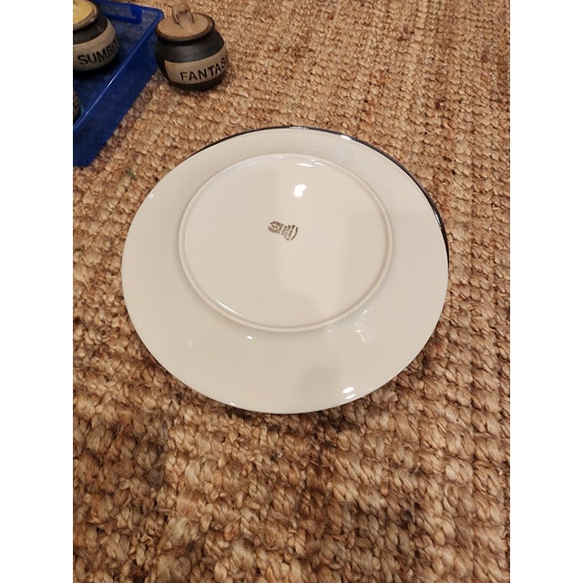 Traditional Lenox Lace Point Dinner Plates For Sale - Image 3 of 4