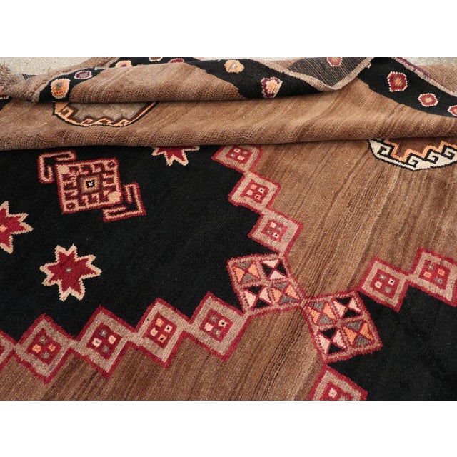 Black Galerie Shabab Collection Mid-20th Century Turkish Anatolian Room Size Carpet For Sale - Image 8 of 8