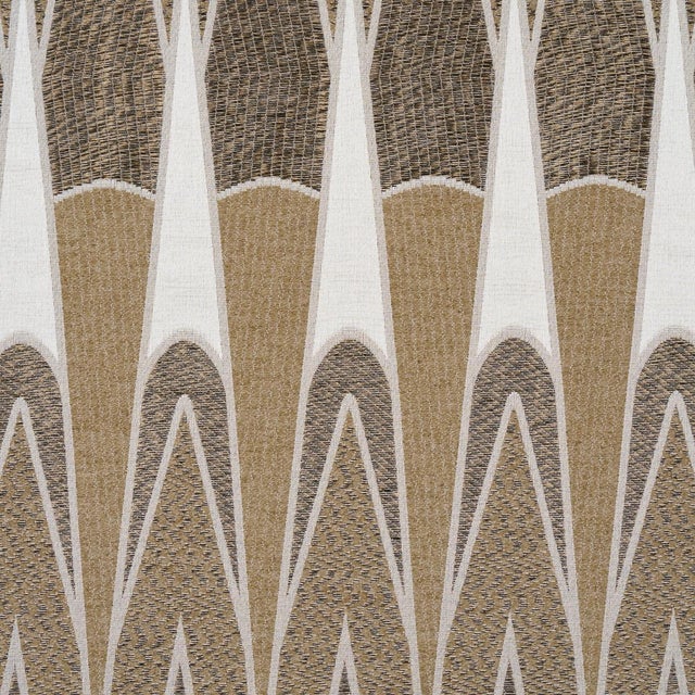 Traditional Sample - Schumacher Nightfall Skyline Fabric In Metallic Brown For Sale - Image 3 of 6