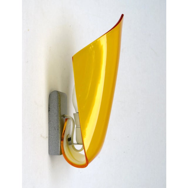 1960s Vintage Italian Wall Lights, 1960s, Set of 2 For Sale - Image 5 of 11