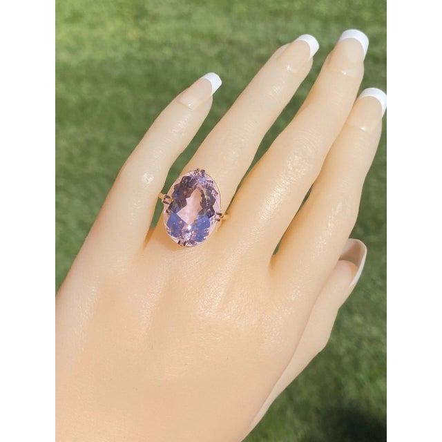 The Kable: Antique 18K Yellow Gold Kunzite Cocktail Ring For Sale In Philadelphia - Image 6 of 8