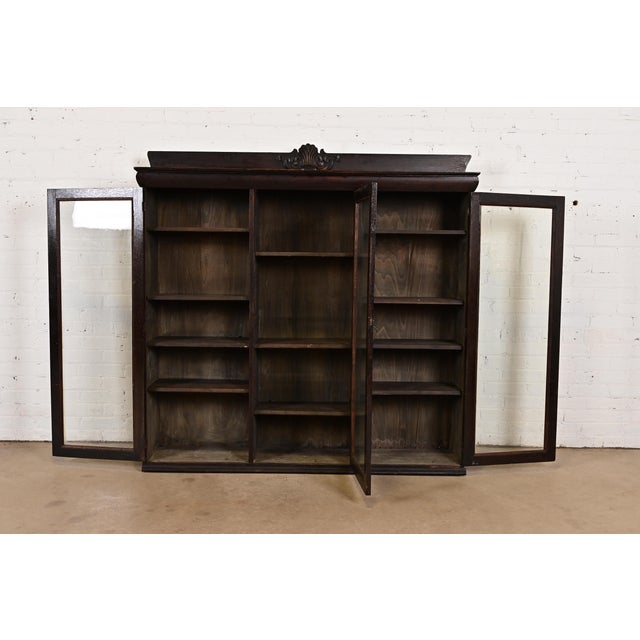 R. J. Horner & Co. R. J. Horner Style American Empire Carved Oak Glass Front Bookcase, Circa 1890 For Sale - Image 4 of 10